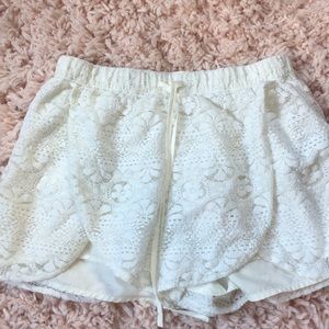 White lace dressy shorts